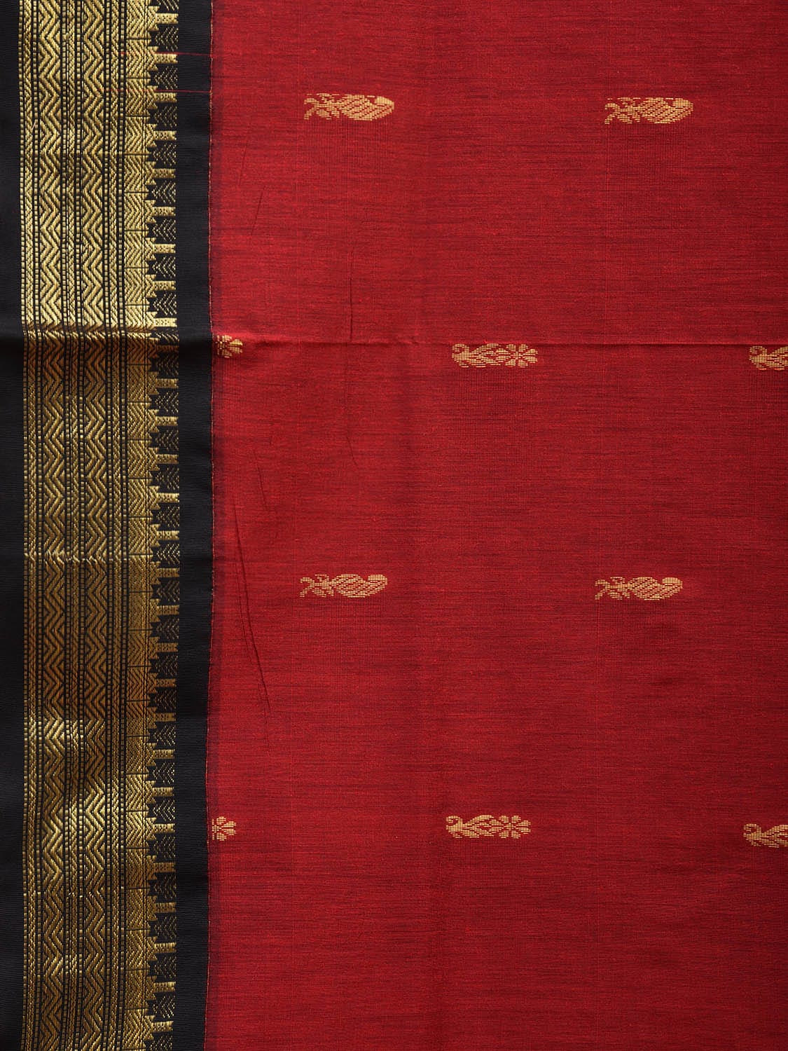 Red and Black Gadwal Cotton Saree with Pallu and Border Design g0423