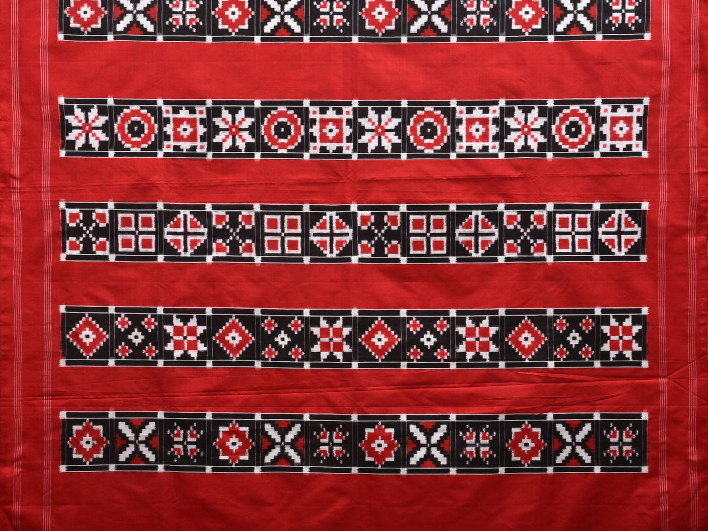 Red and Black Pochampally Double Ikat Silk Handloom Saree with Telia and Checks Design i0700