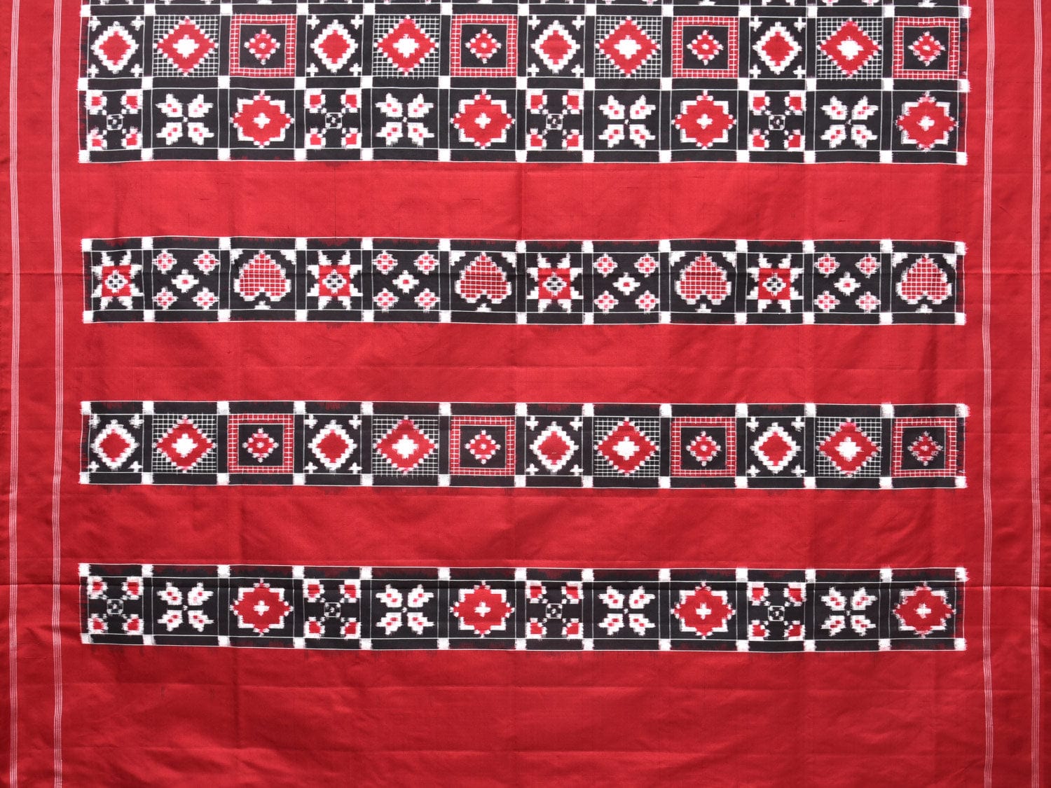 Red and Black Pochampally Double Ikat Silk Handloom Saree with Telia Design i0752
