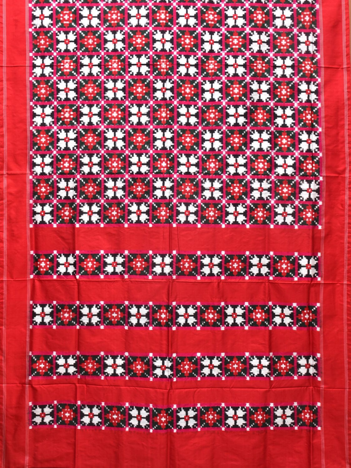 Red and Black Pochampally Double Ikat Silk Handloom Saree with Telia Design i0753