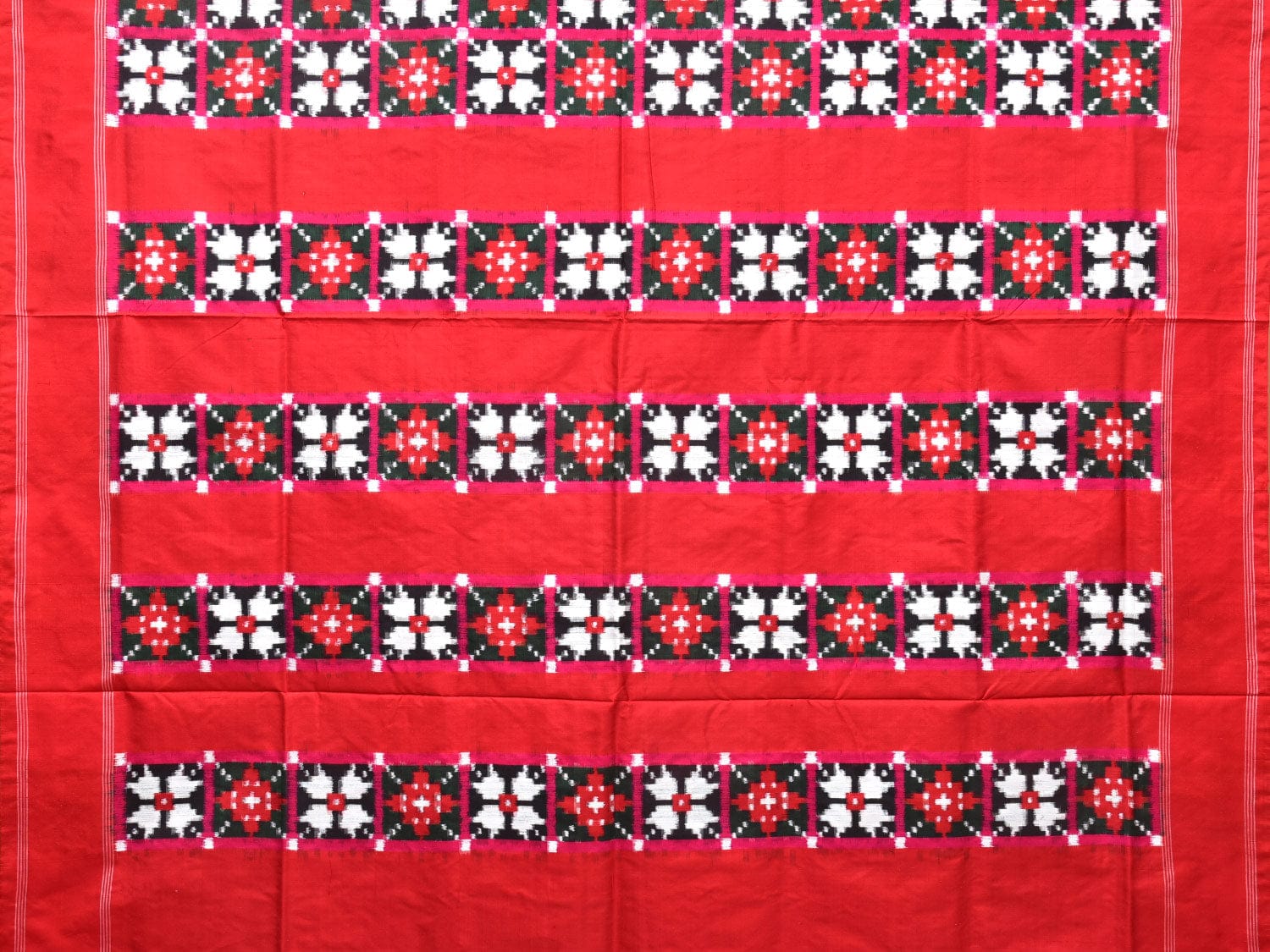 Red and Black Pochampally Double Ikat Silk Handloom Saree with Telia Design i0753