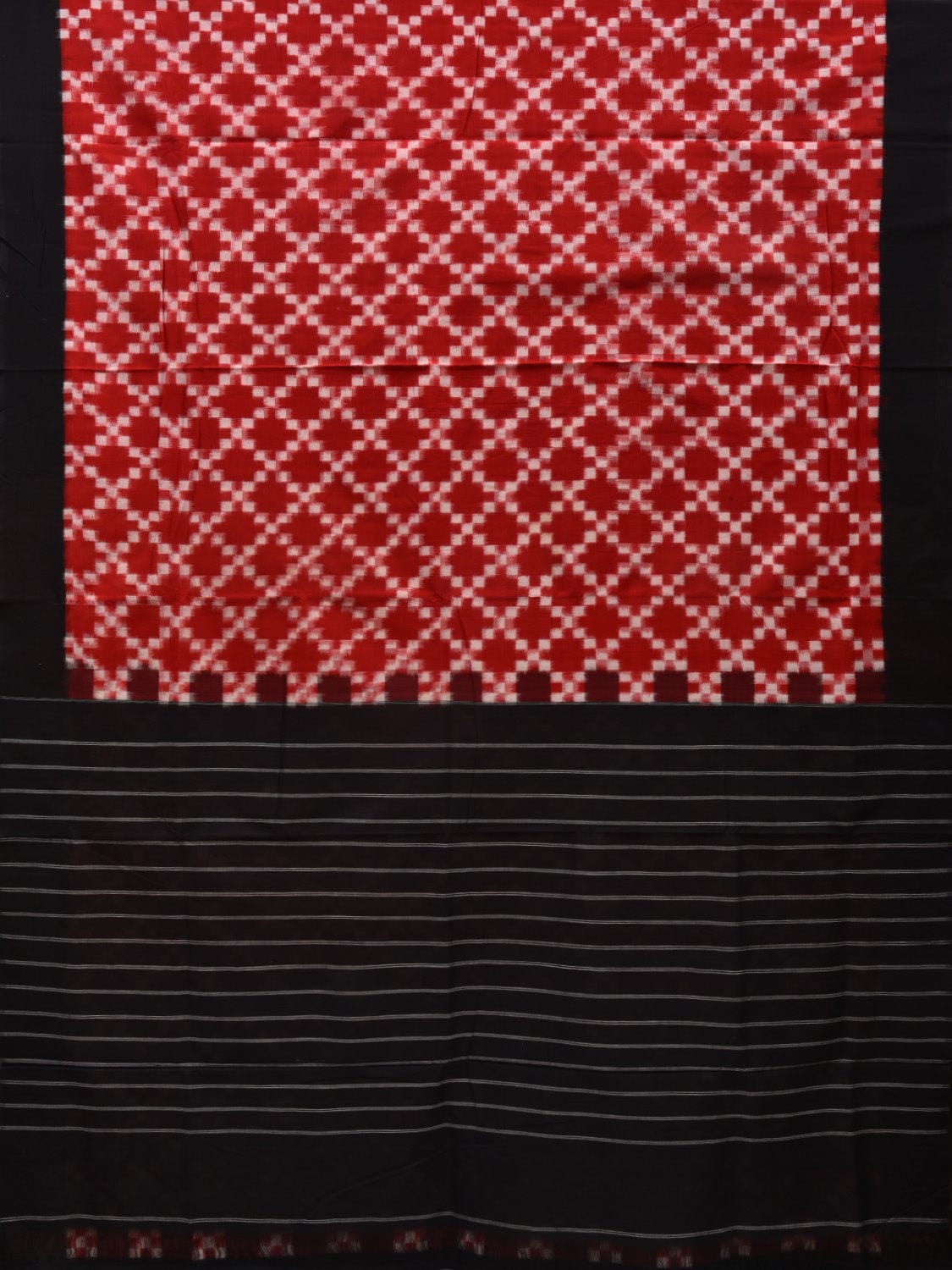 Red and Black Pochampally Ikat Cotton Handloom Saree with Grill Design i0707