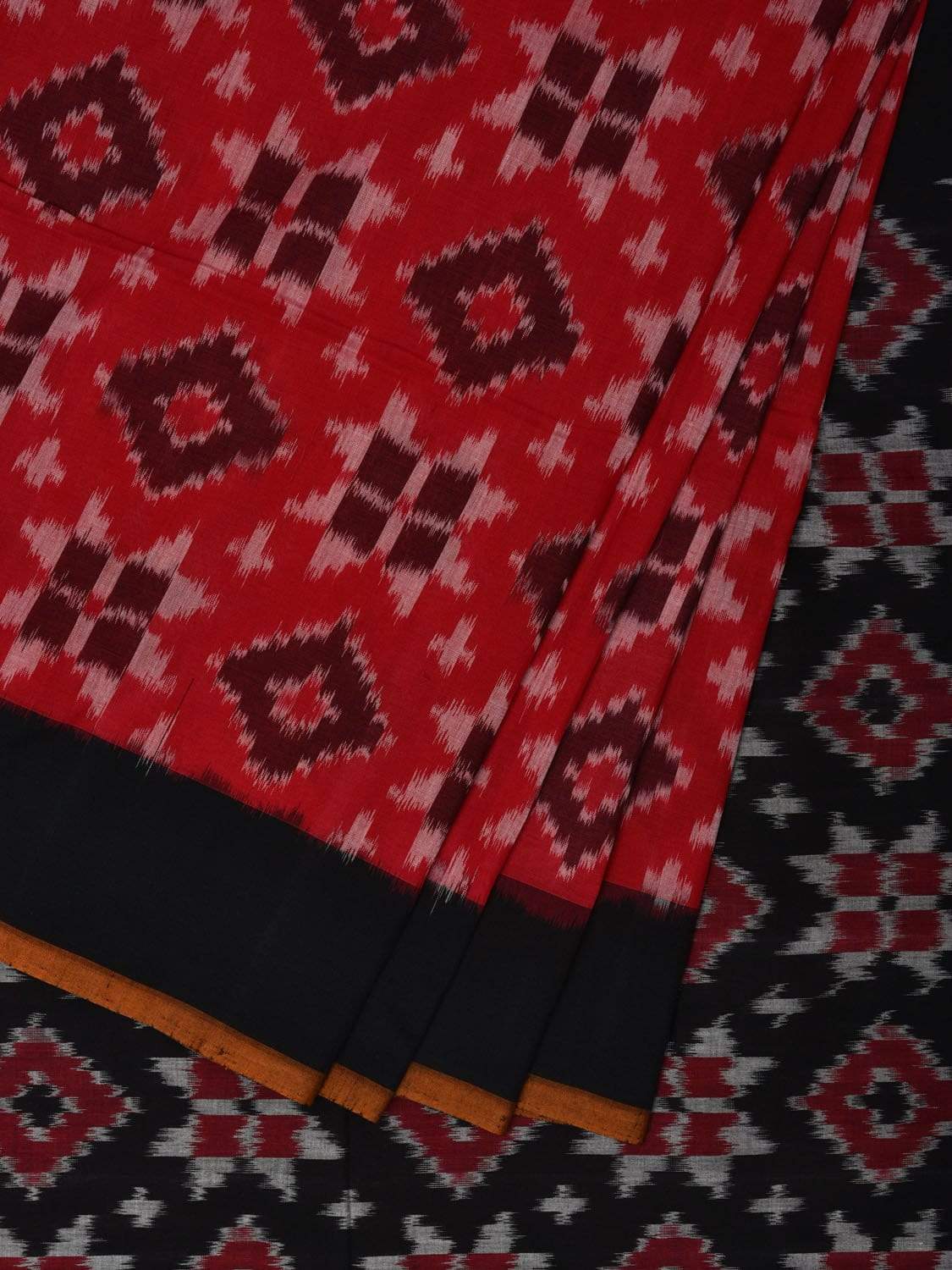 Red and Black Pochampally Ikat Cotton Handloom Saree with Telia Design i0619
