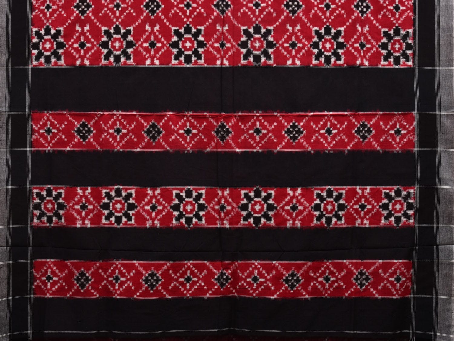 Red and Black Pochampally Ikat Cotton Handloom Saree with Telia Design i0670