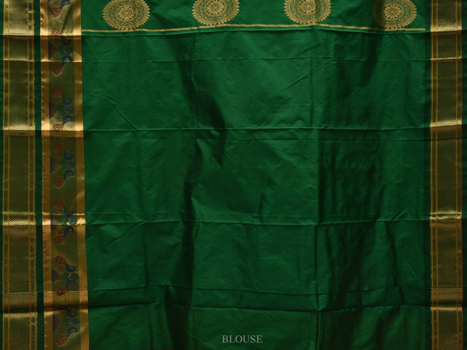 Red and Dark Green Paithani Silk Handloom Saree with Pallu and Border Design p0418