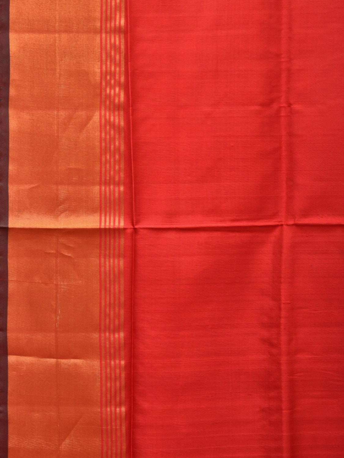 Red and Dark Green Uppada Silk Handloom Plain Saree with Contrast Pallu Design u2207