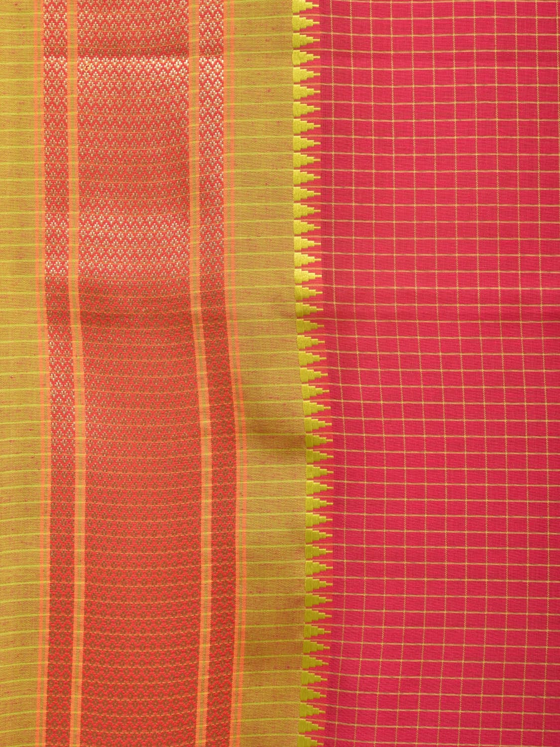 Red and Green Bamboo Cotton Saree with Checks Design No Blouse bc0219