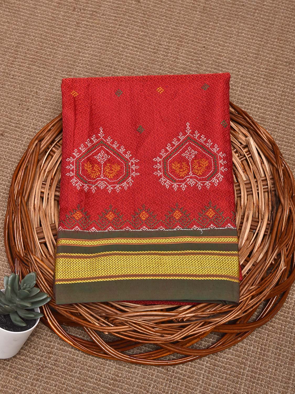 Red and Green Kasuti Viscose Blouse with Peacock Design Length 1mt Width 44 Inches BL0155