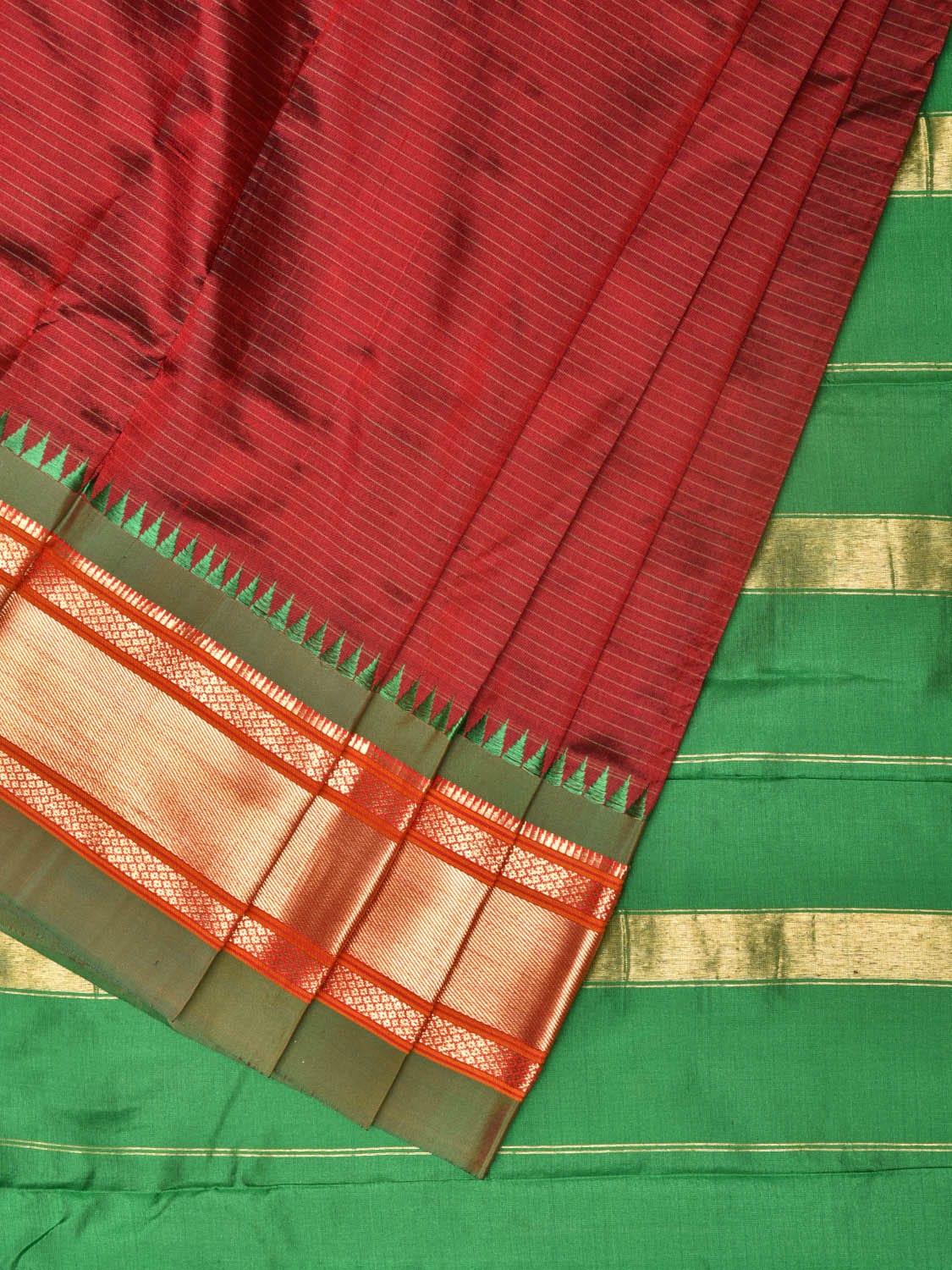 Red and Green Narayanpet Silk Saree with Strips Design No Blouse np0785