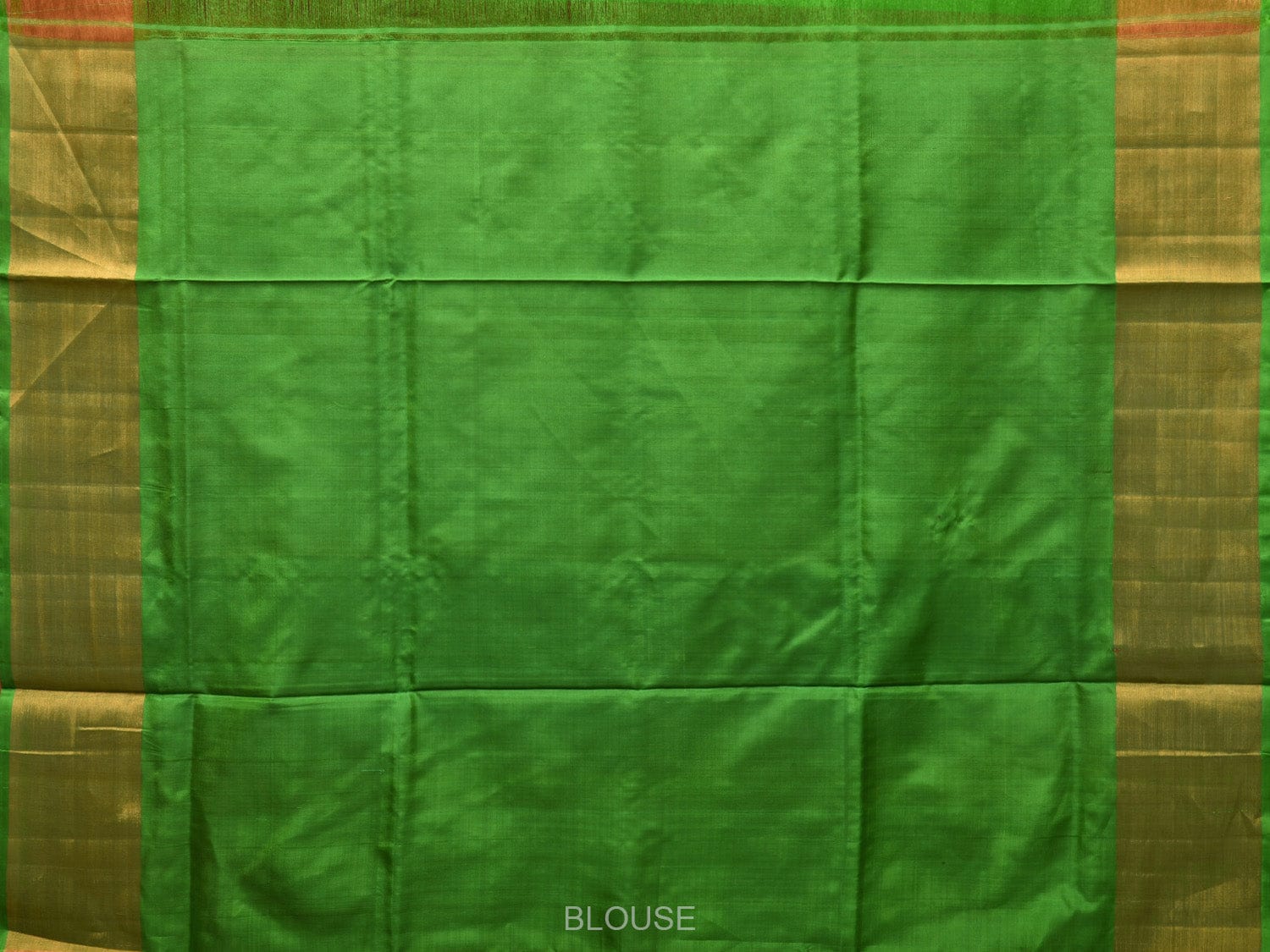 Red and Green Uppada Silk Handloom Plain Saree with Contrast Pallu Design u2148