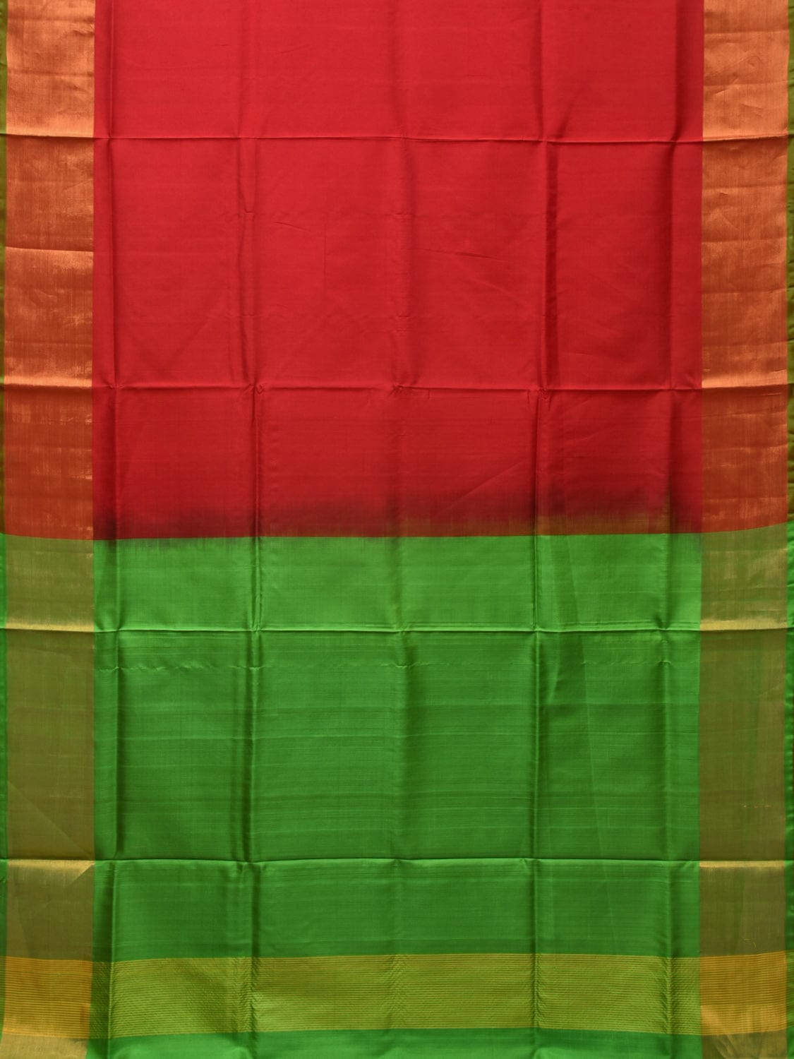 Red and Green Uppada Silk Handloom Plain Saree with Contrast Pallu Design u2148