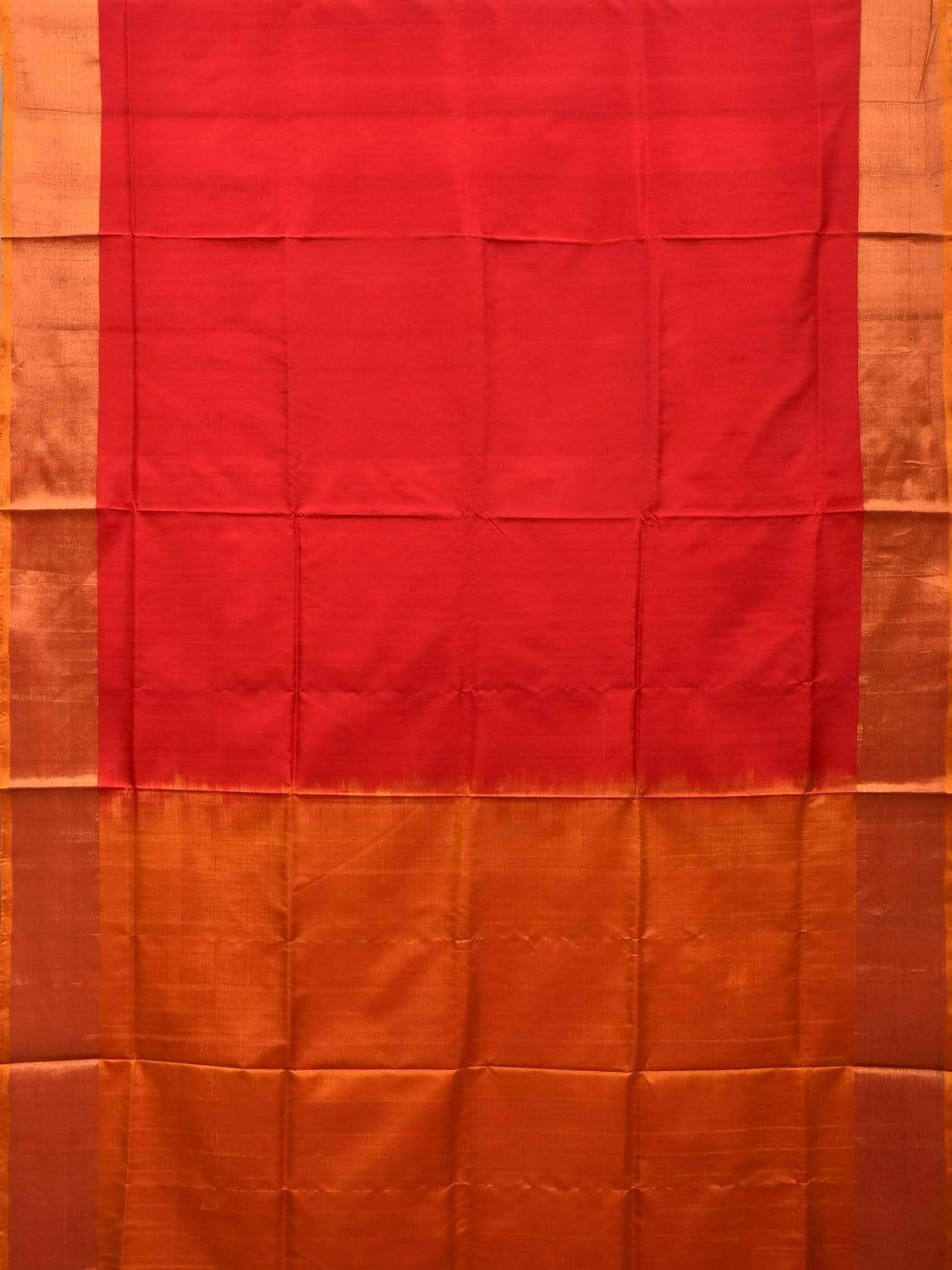 Red and Orange Uppada Silk Handloom Plain Saree with Contrast Pallu Design u1752