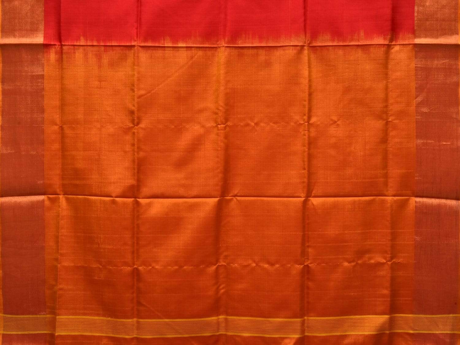 Red and Orange Uppada Silk Handloom Plain Saree with Contrast Pallu Design u1752
