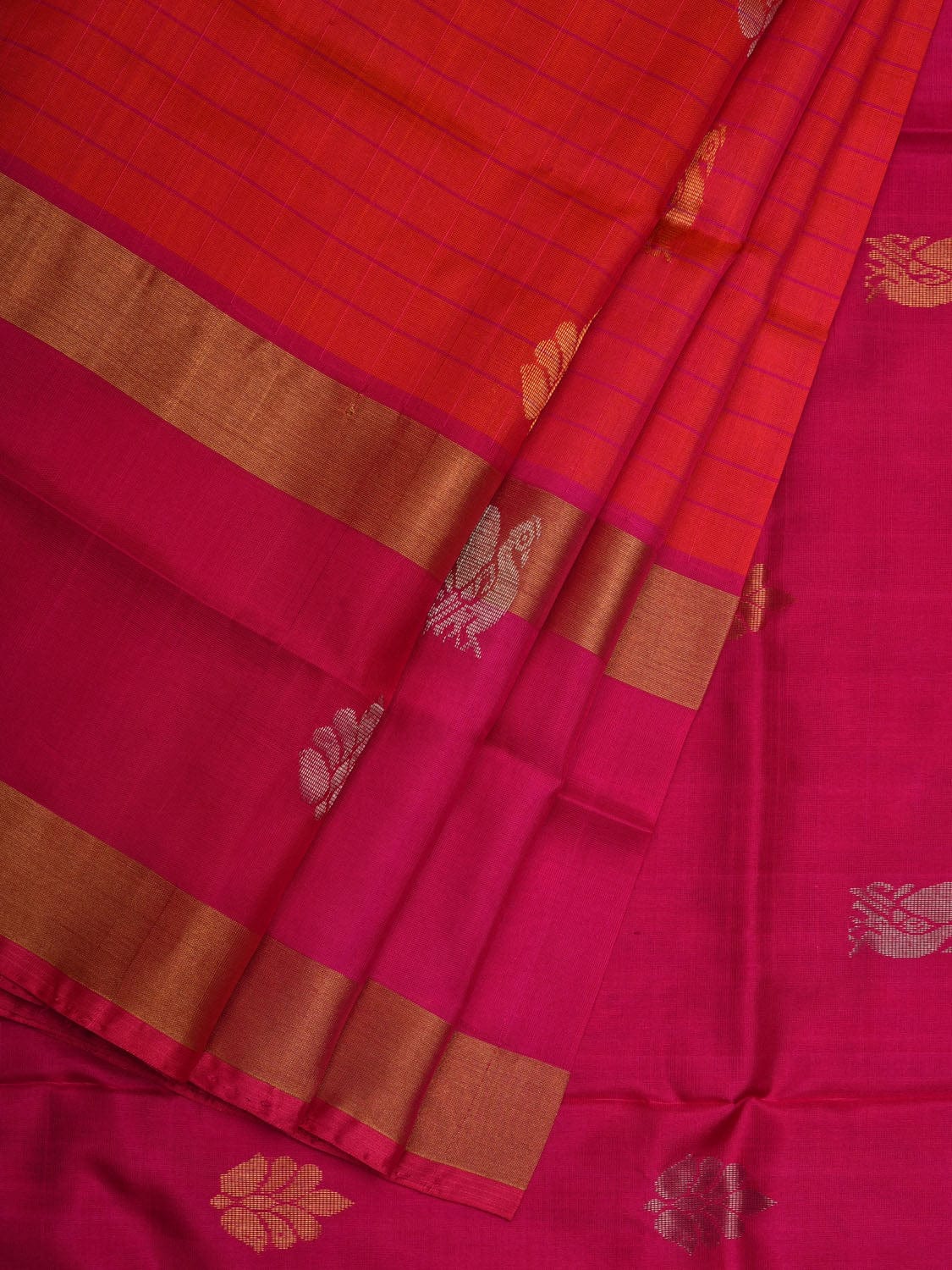 Red and Pink Uppada Silk Handloom Saree with Checks and Buta Design u1849