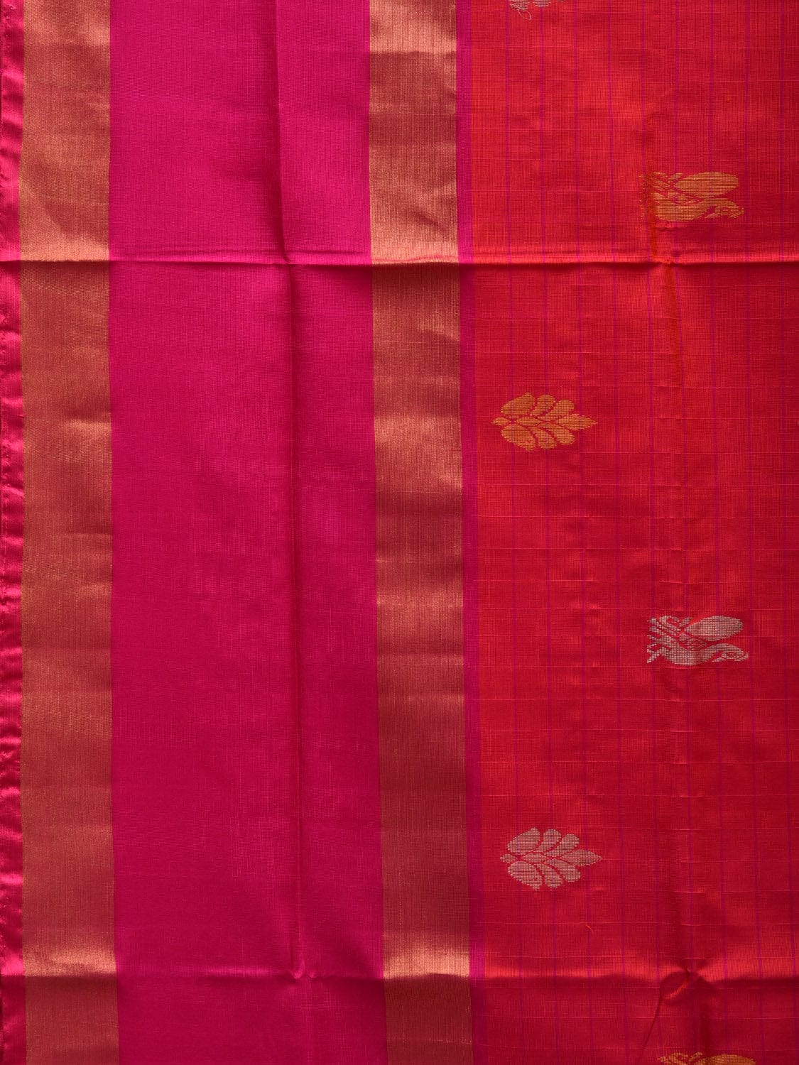 Red and Pink Uppada Silk Handloom Saree with Checks and Buta Design u1849