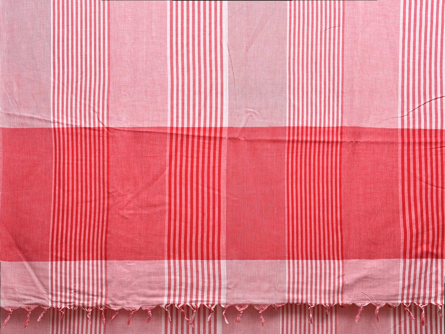 Red and White Organic Cotton Saree with Strips Design o0551