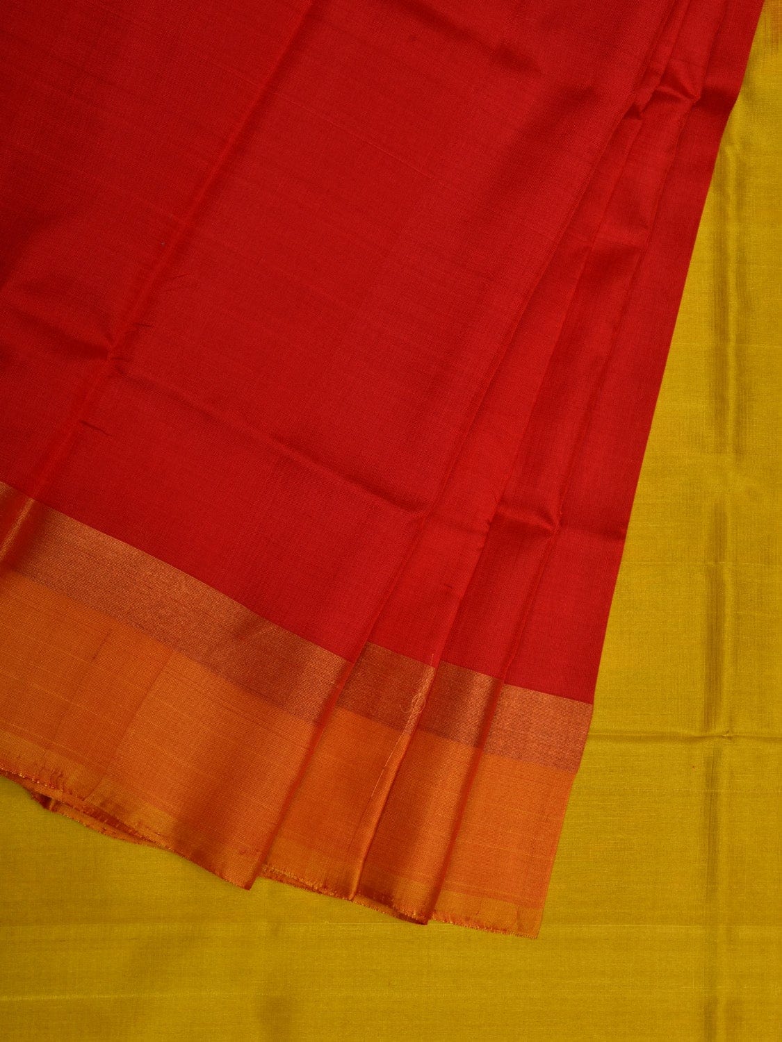 Red and Yellow Uppada Silk Handloom Plain Saree with Contrast Pallu Design u1838