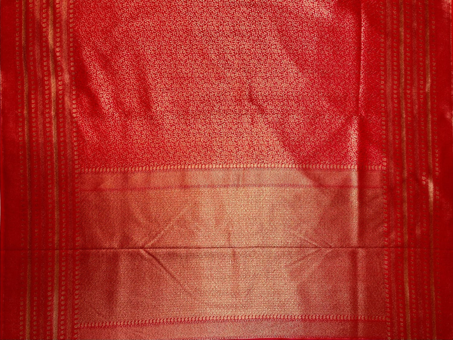 Red  Antique Zari  Banaras Katan Intricate Allover Brocade Saree with  Border and Pallu Design b0317ds