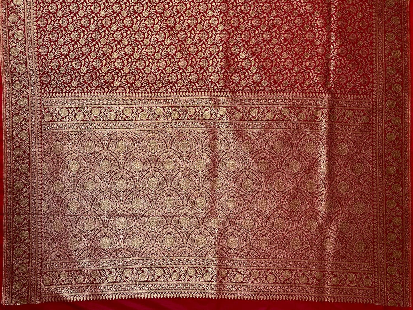 Red Antique Zari  Banaras Katan Intricate Allover Brocade Saree with Border and Pallu Design b0351ds