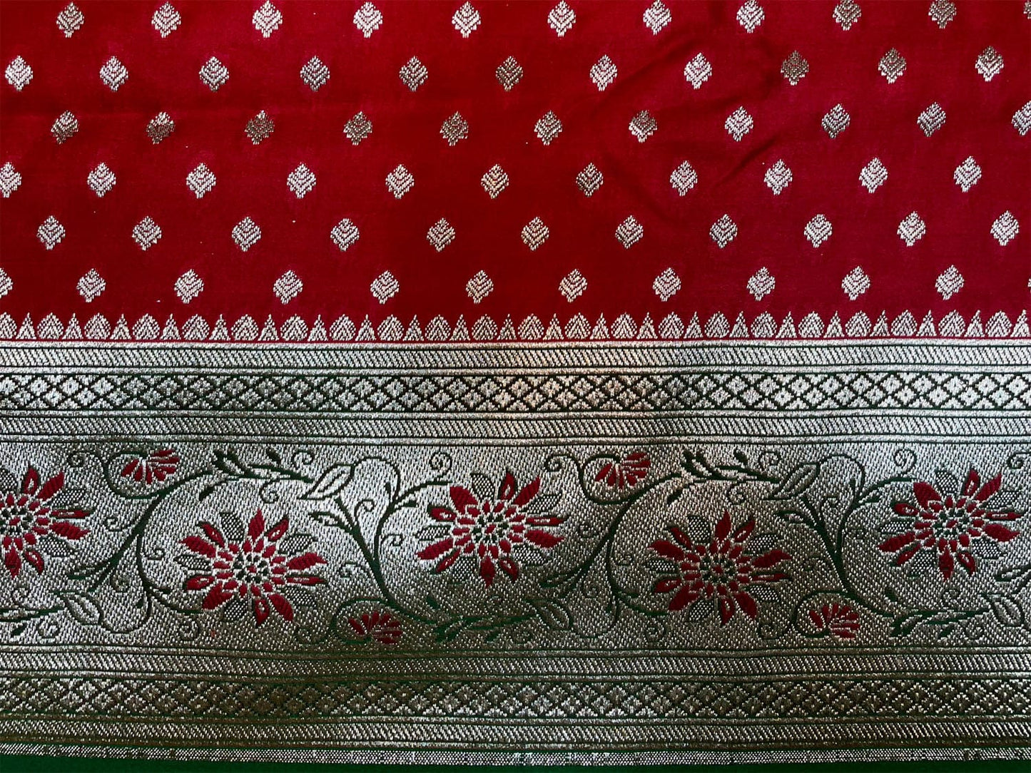 Red Banaras Katan Silk Saree with Body Butti and Border Design b0364s