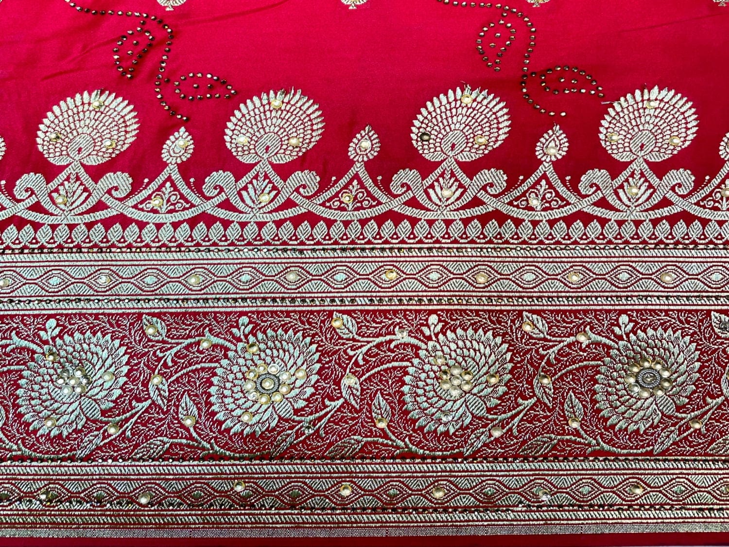 Red Banaras Katan Silk Saree with Body Butti and Work Design b0387ds