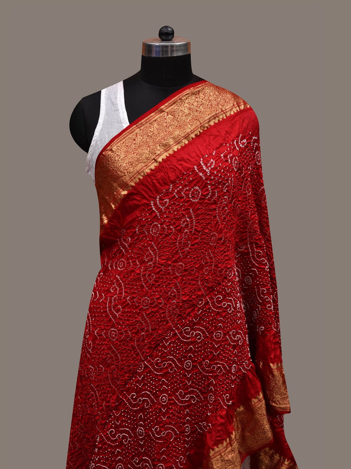 Red Bandhani Kanchipuram Silk Handloom Dupatta with Border Design ds2662