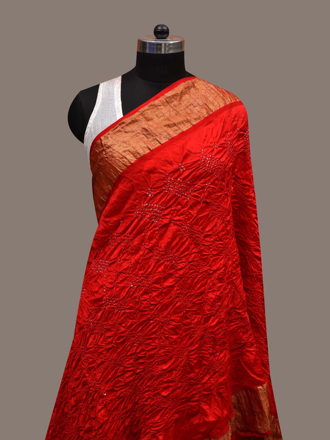 Red Bandhani Kanchipuram Silk Handloom Dupatta with Border Design ds2745
