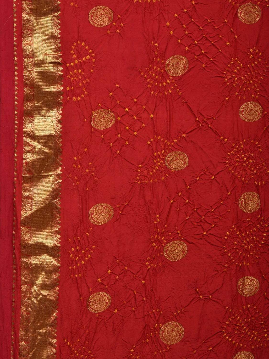 Red Bandhani Kanchipuram Silk Handloom Saree with Mango Pallu Design bn0232