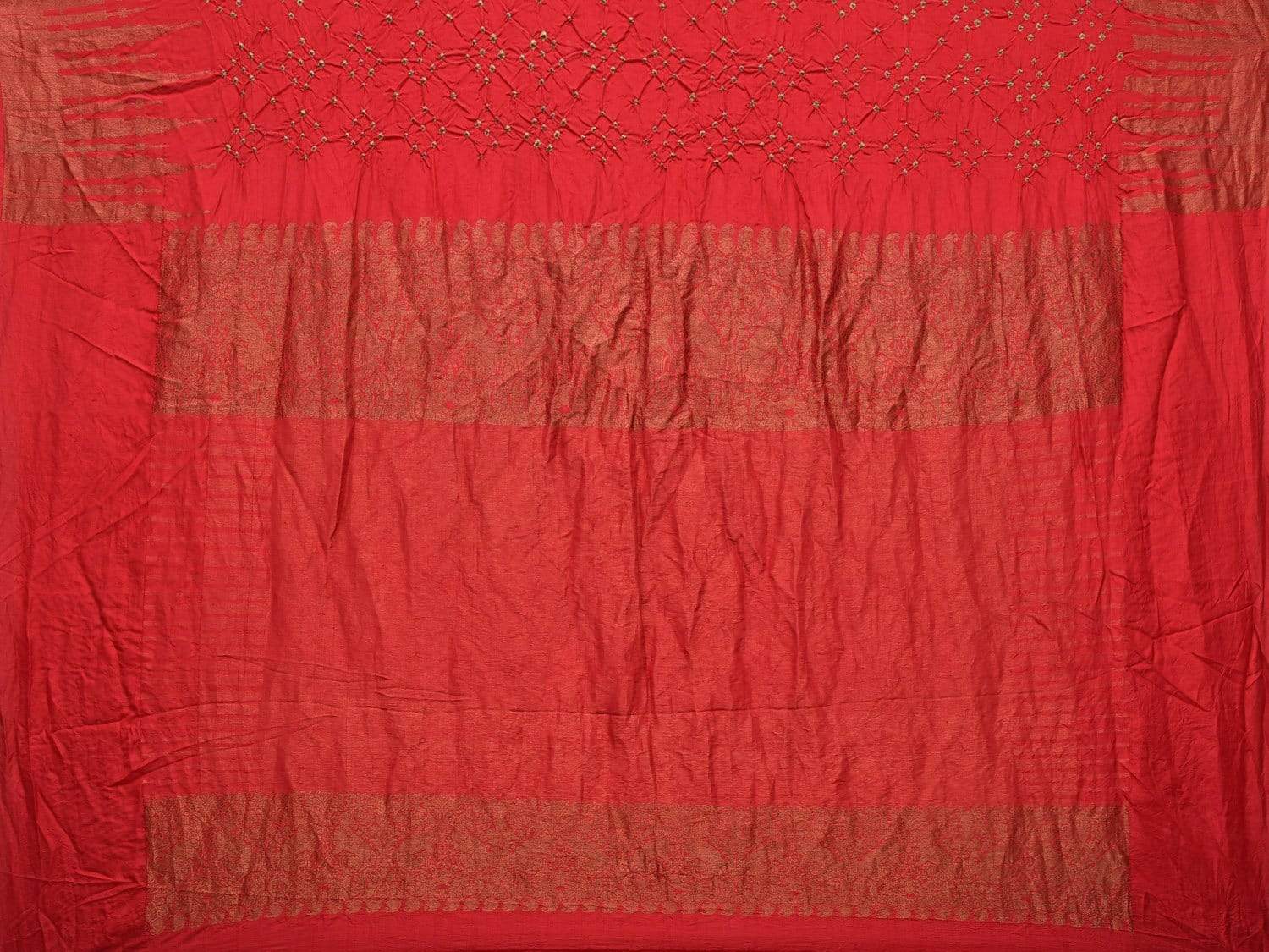 Red Bandhani Kanchipuram Silk Handloom Saree with Temple Border Design bn0180