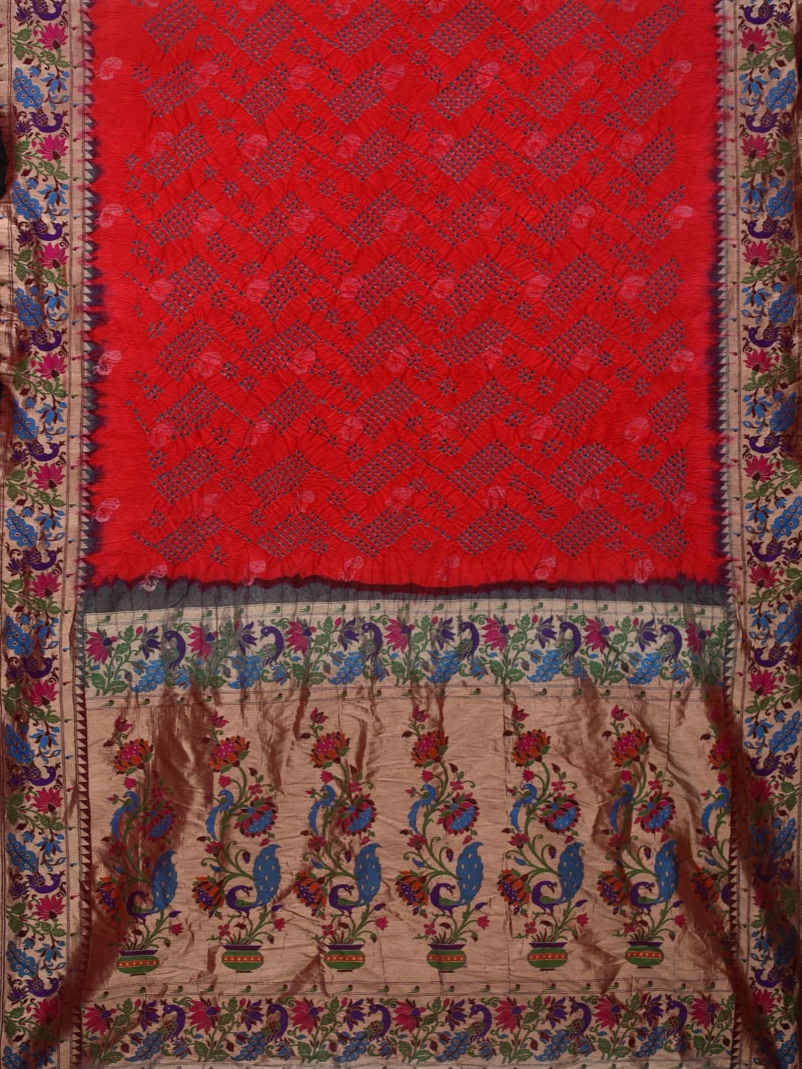 Red Bandhani Paithani Silk Handloom Saree with Peacock Border Design bn0423