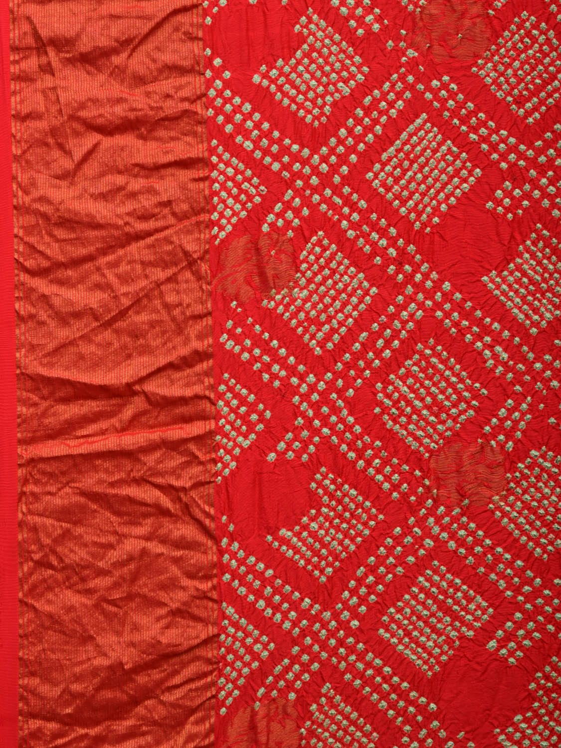 Red Bandhani Uppada Silk Handloom Saree with Nilambari Buta Design bn0424