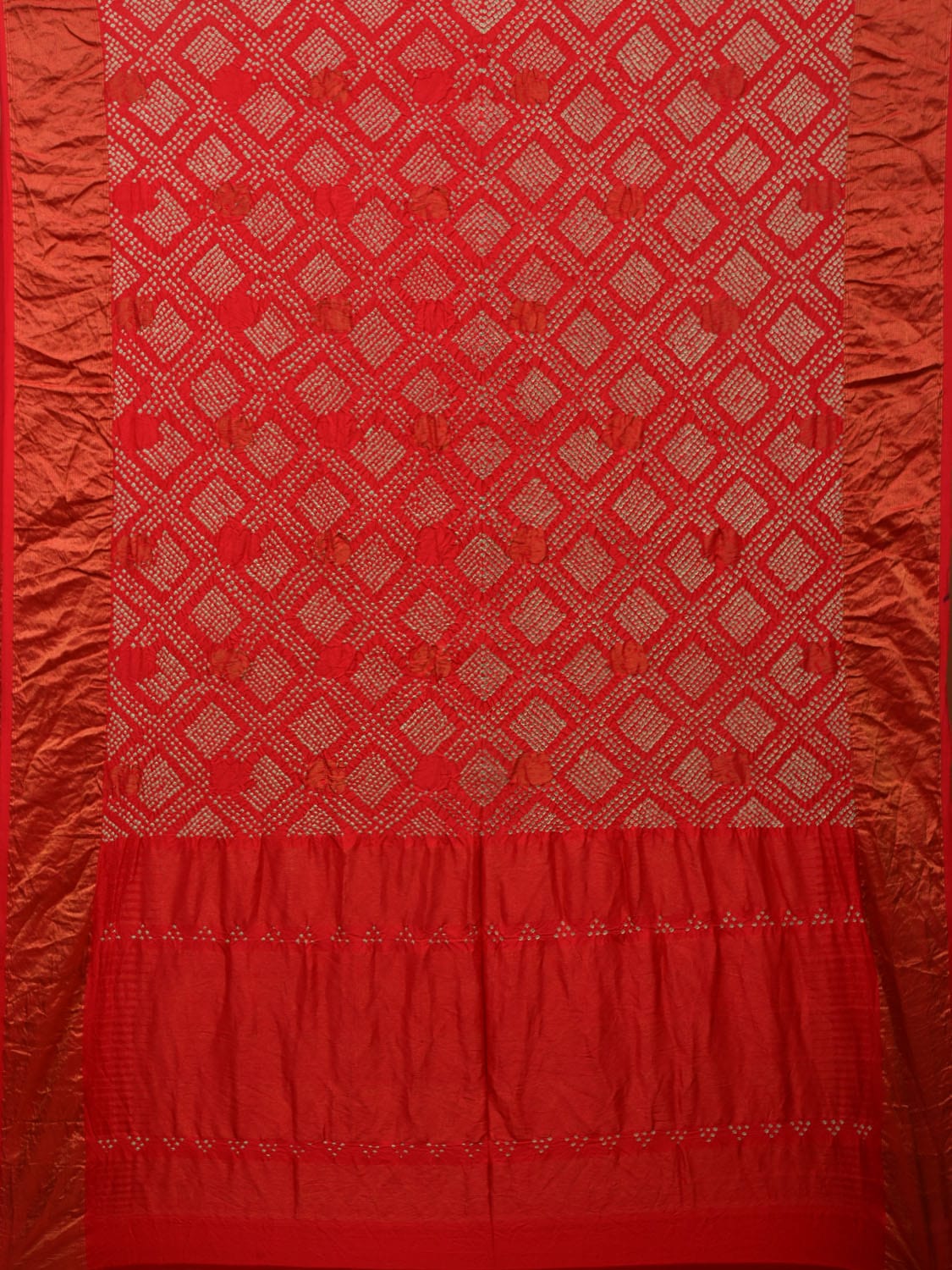Red Bandhani Uppada Silk Handloom Saree with Nilambari Buta Design bn0424