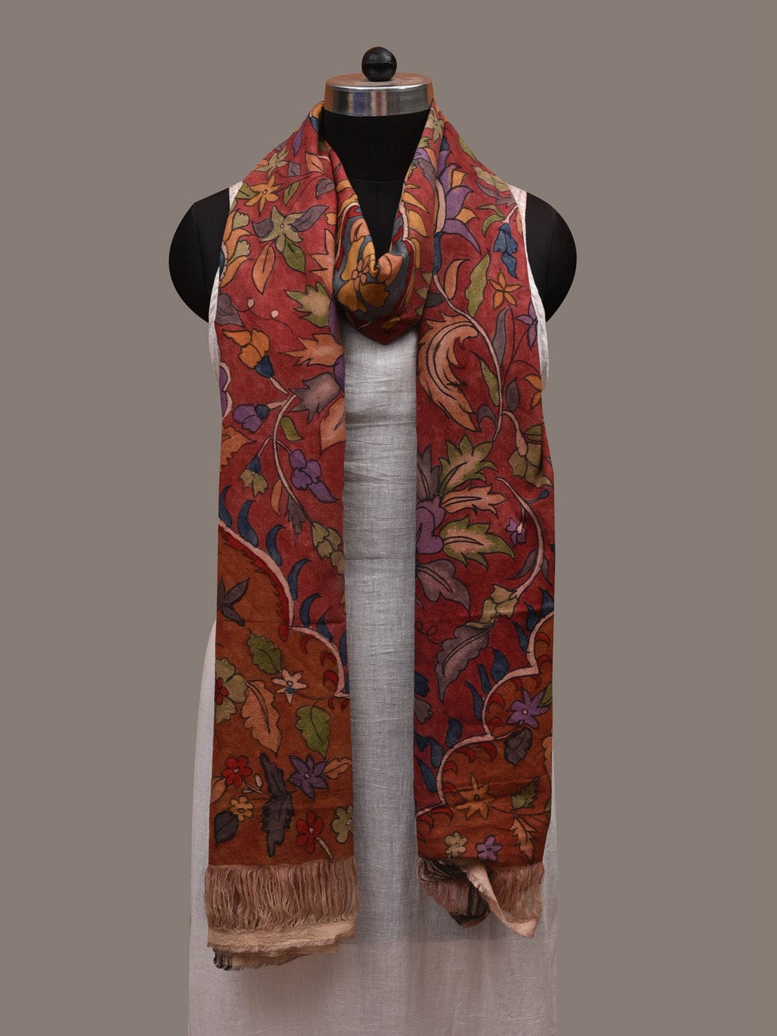 Red Kalamkari Hand Painted Cotton Handloom Dupatta with Dobi Border and Floral Design ds2959