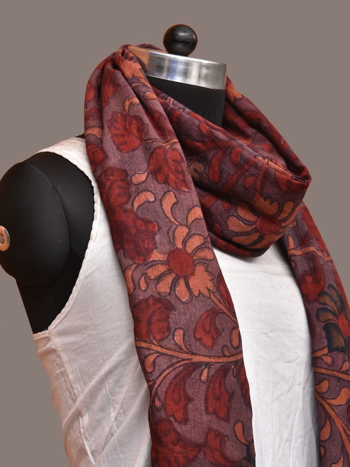 Red Kalamkari Hand Painted Cotton Handloom Dupatta with Leaves Design ds3197