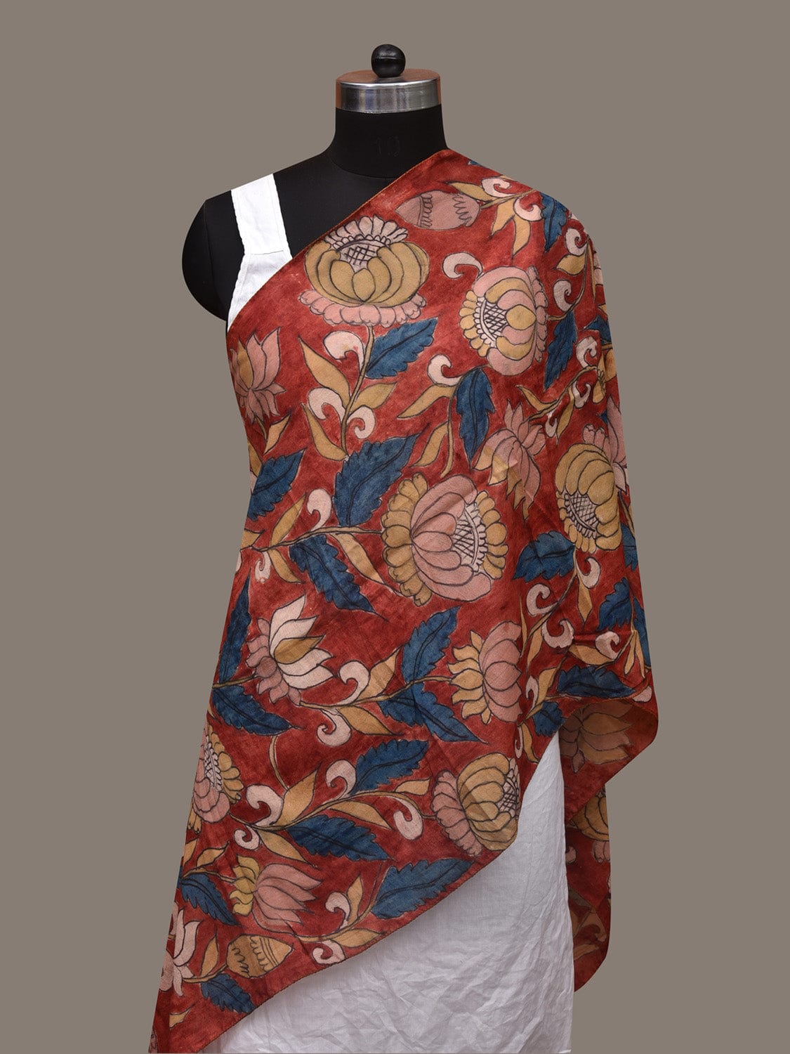 Red Kalamkari Hand Painted Cotton Handloom Stole with Lotus Flowers Design ds3027