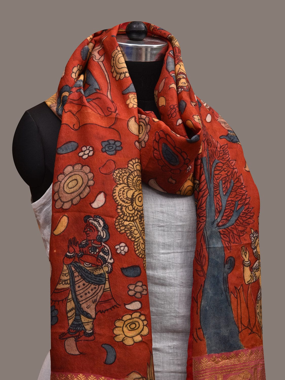 Red Kalamkari Hand Painted Kanchipuram Silk Handloom Dupatta with Dashavatar Design ds2700