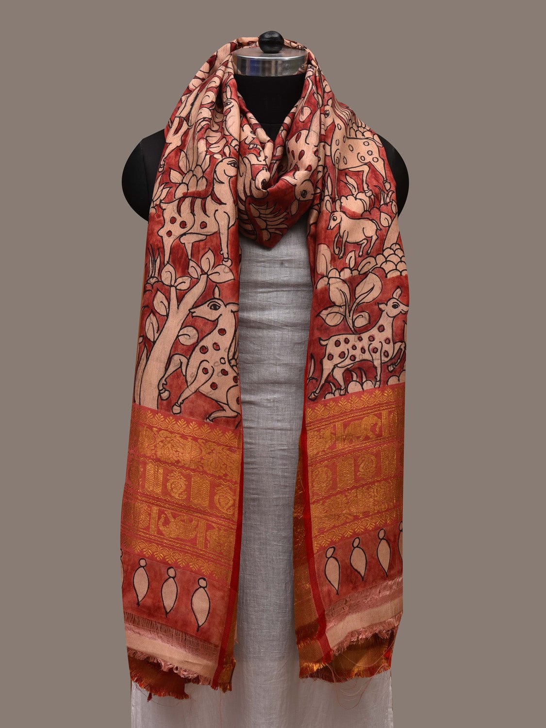 Red Kalamkari Hand Painted Kanchipuram Silk Handloom Dupatta with Deers Design ds2746