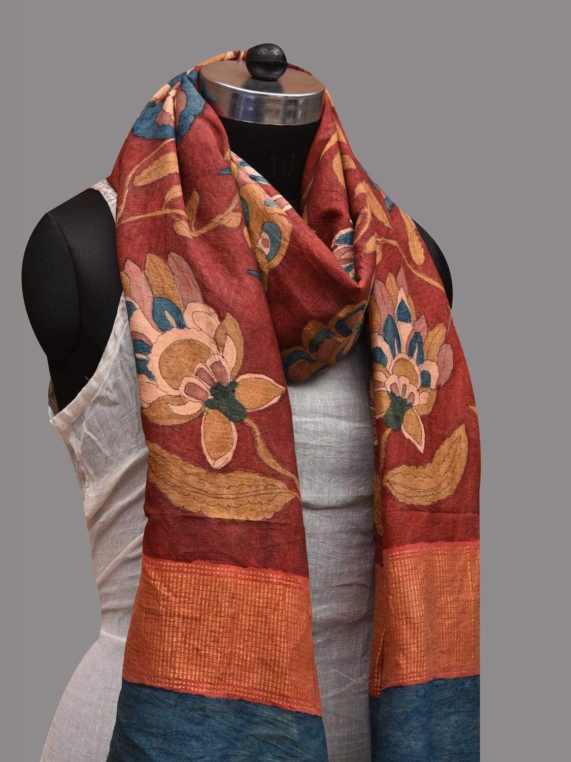 Red Kalamkari Hand Painted Kanchipuram Silk Handloom Dupatta with Exotic Flowers Design ds2584