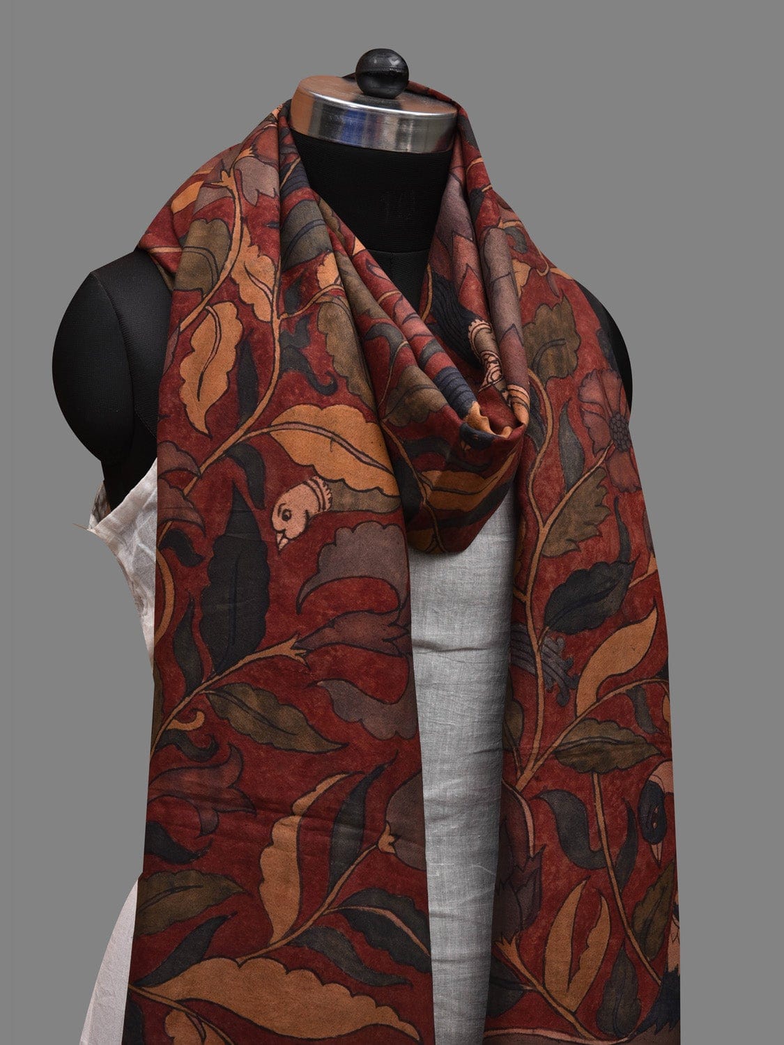 Red Kalamkari Hand Painted Kanchipuram Silk Handloom Dupatta with Floral Design ds2607