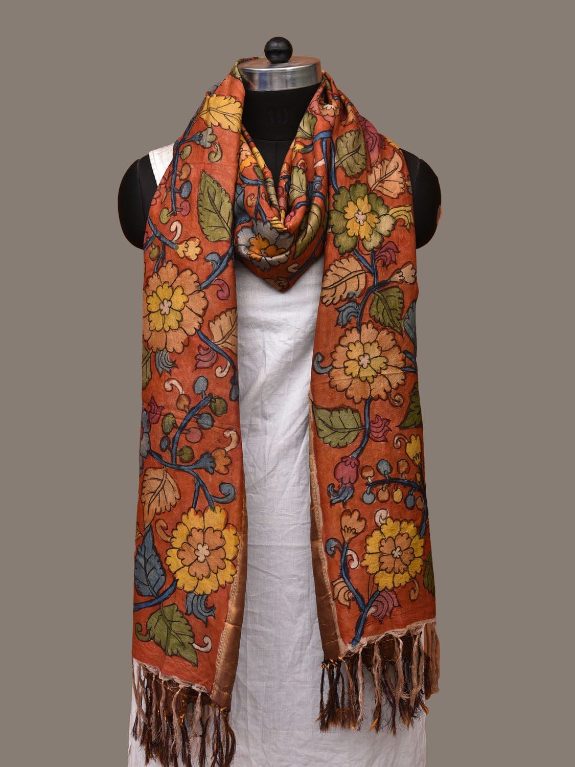 Red Kalamkari Hand Painted Kanchipuram Silk Handloom Dupatta with Floral Design ds3133
