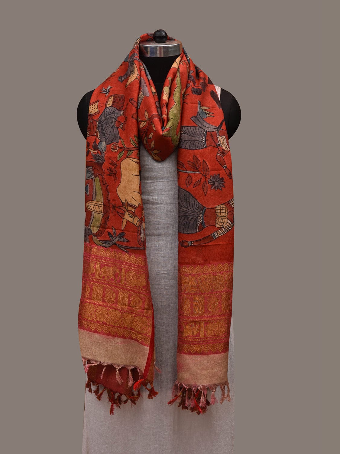 Red Kalamkari Hand Painted Kanchipuram Silk Handloom Dupatta with Hunter and Animals Design ds2955