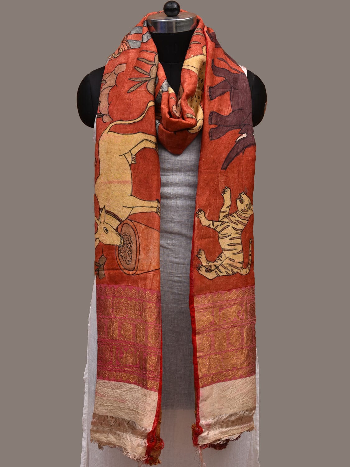 Red Kalamkari Hand Painted Kanchipuram Silk Handloom Dupatta with Village and Animals Design ds2667