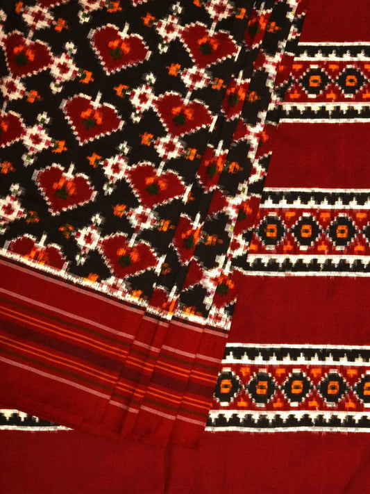 Red Pochampally Double Ikat Silk Handloom Saree with Hearts Design i0585