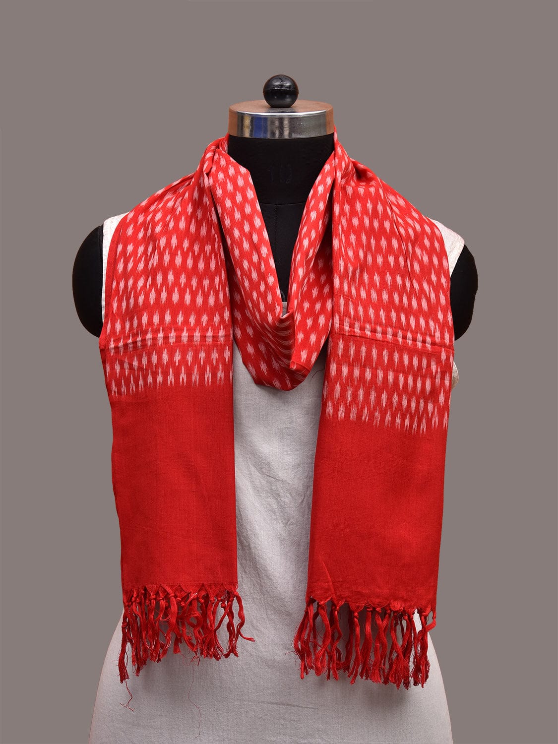 Red Pochampally Ikat Cotton Handloom Stole with Small Buta Design ds3643