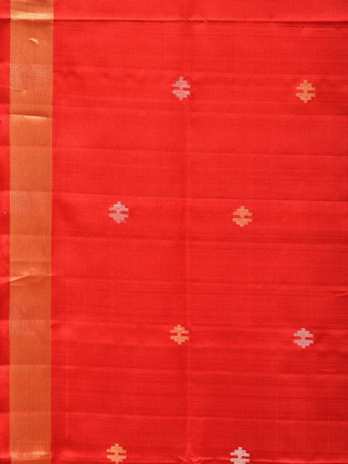Red Uppada Silk Handloom Saree with Jamdani Pallu Design u2030