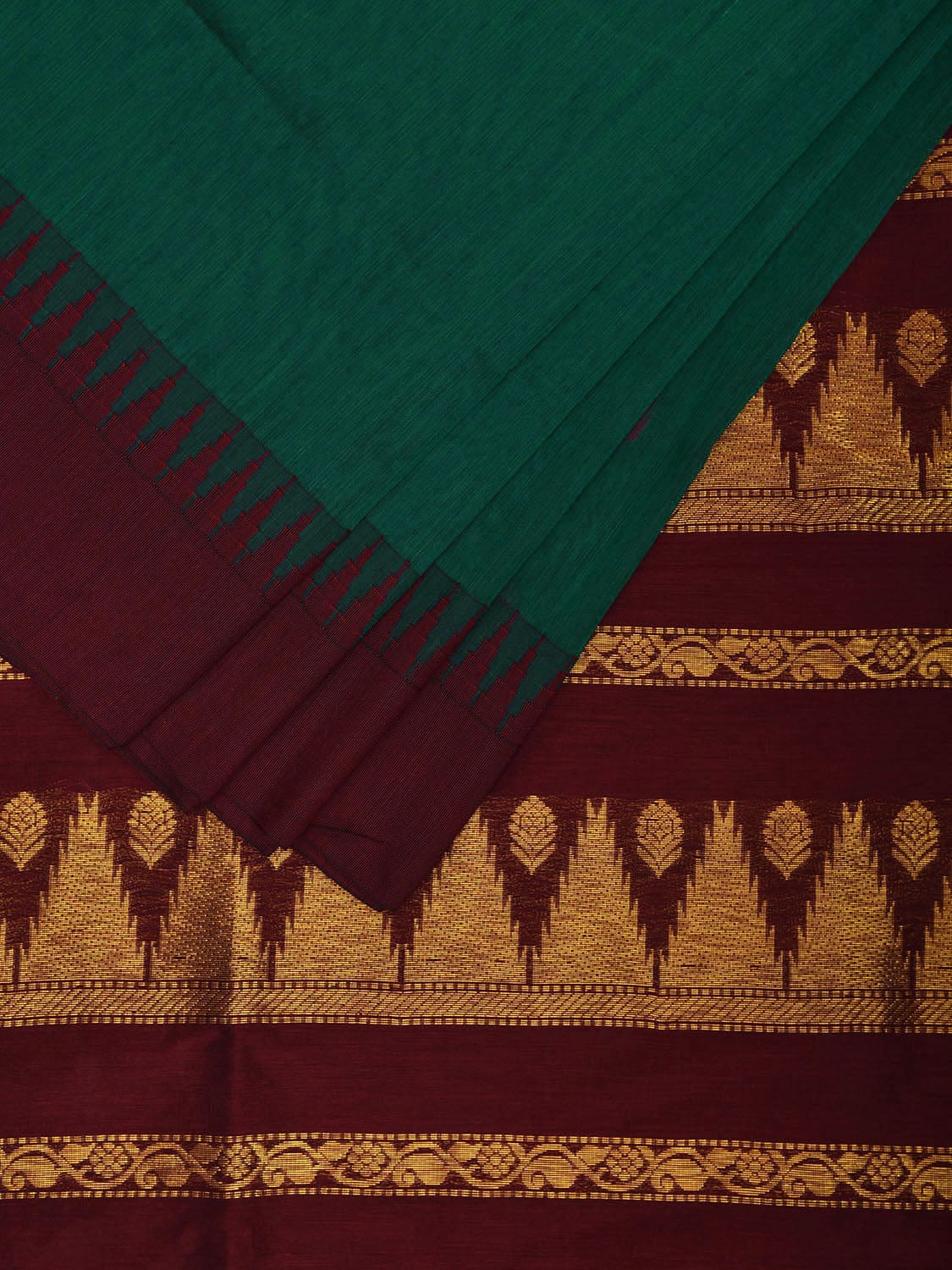 Teal and Maroon Gadwal Cotton Saree with Temple Border and Pallu Design g0455