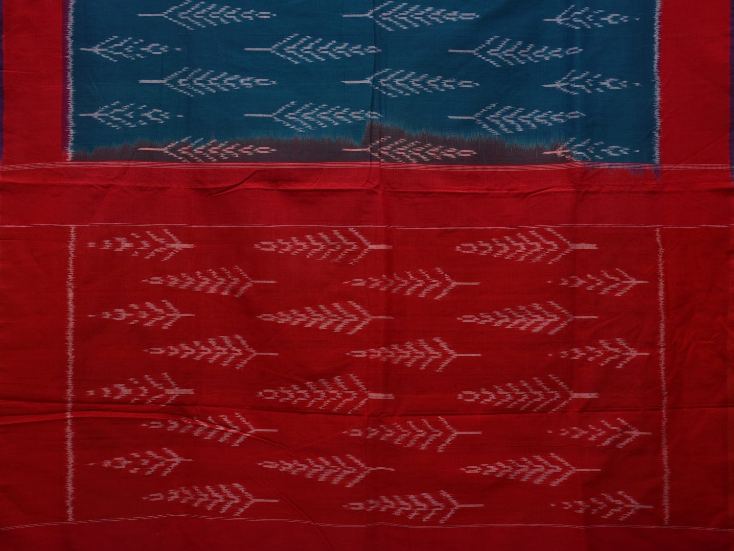 Teal and Red Pochampally Ikat Cotton Handloom Saree with All Over Design i0723