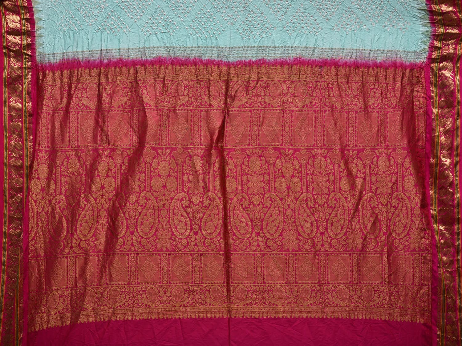 Turquoise and Pink Bandhani Gadwal Silk Handloom Saree with Pallu and Border Design bn0344