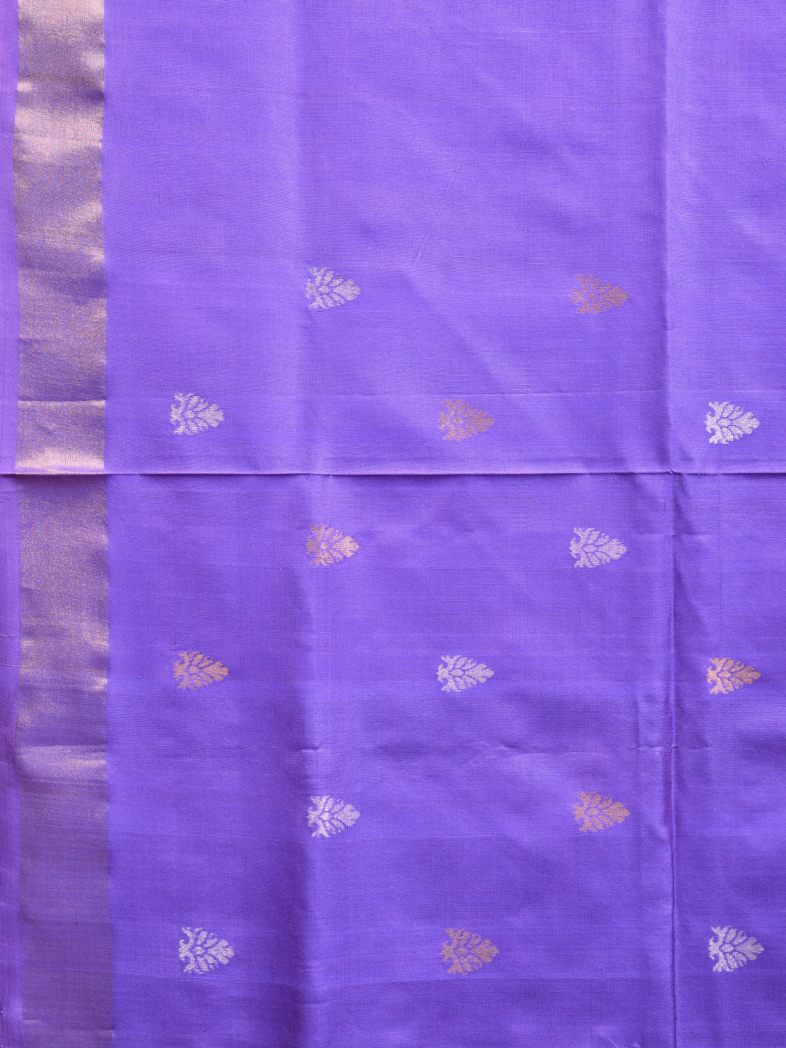 Lavender Uppada Silk Handloom Saree with Floral Pallu Design u2284