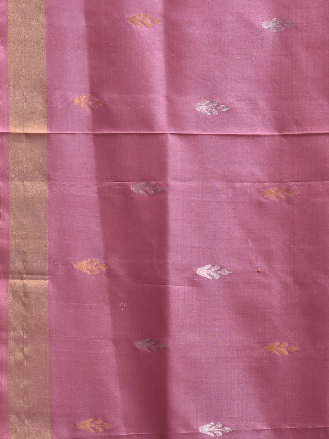 Light Pink Uppada Silk Handloom Saree with Floral Pallu Design u2387